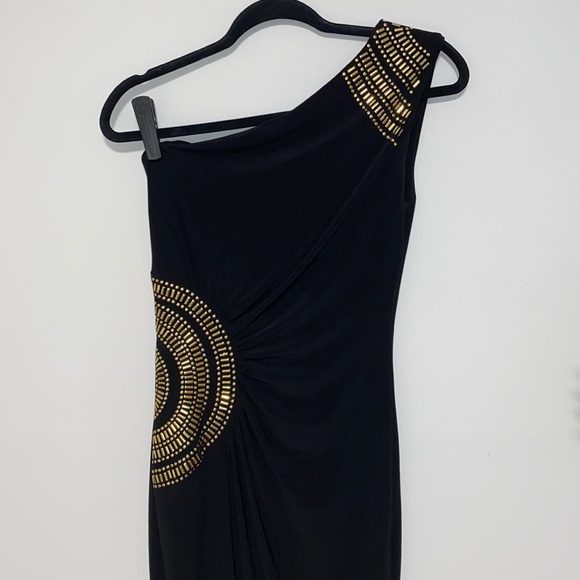 Cache Dress - Picture 1 of 5